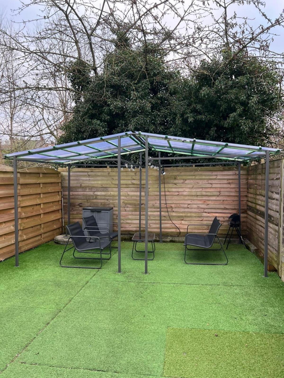 Appartement Spacieux Avec Terrasse Et Garage Prive ブリュッセル エクステリア 写真